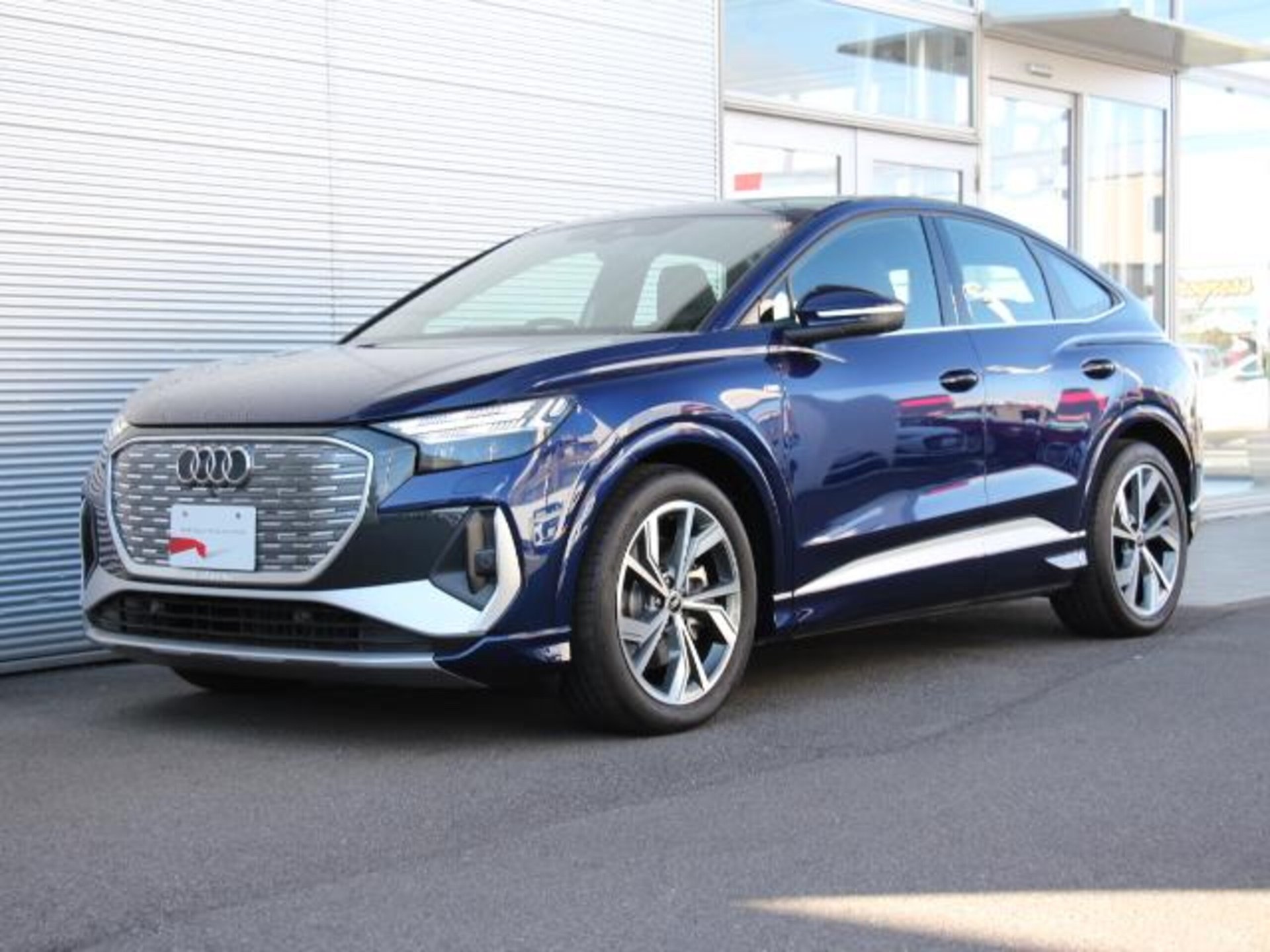 AUDI Q4 SPORTBACK E-TRON - View 1