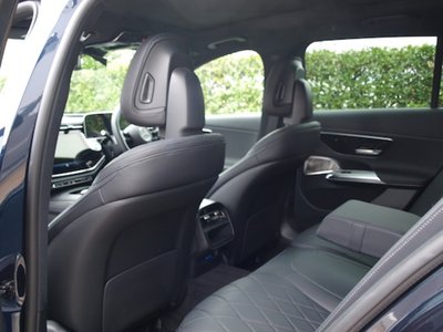 MERCEDES-BENZ E-CLASS WAGON - 9