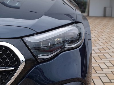 MERCEDES-BENZ E-CLASS WAGON - 4