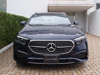 MERCEDES-BENZ E-CLASS WAGON - 2