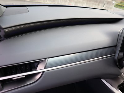 2025 Lexus RX — миниатюра 72