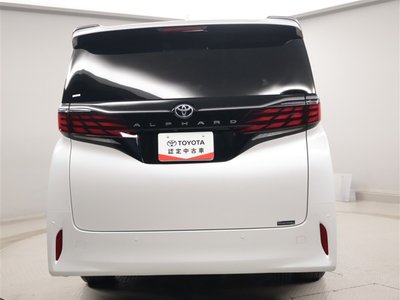 TOYOTA ALPHARD - 4