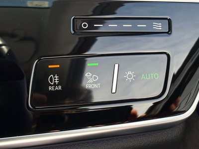 2022 AUDI A8 — миниатюра 38