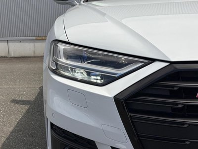 2022 AUDI A8 — миниатюра 19