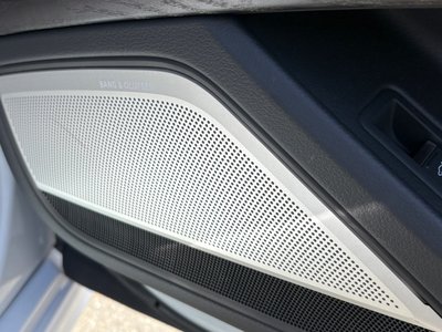 2022 AUDI A8 — миниатюра 34