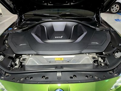 BMW I4 - 7