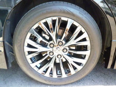 صورة مصغرة 28 لـ 2023 Toyota VELLFIRE