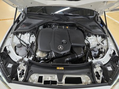 MERCEDES-BENZ E-CLASS - 10