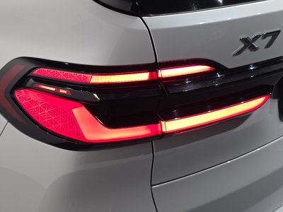 2024 BMW X7 照片 10
