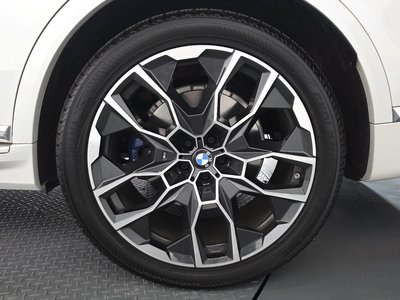 2024 BMW X7 照片 8