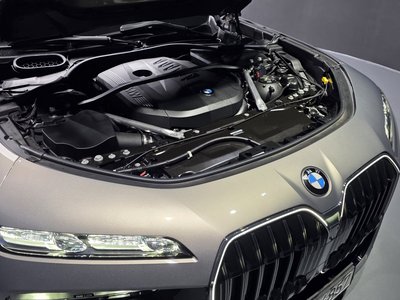 صورة 7 لـ 2025 BMW 7 SERIES