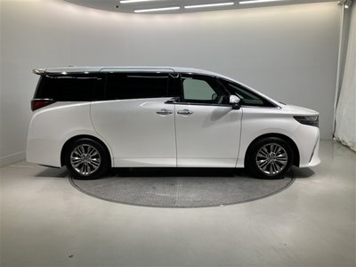 TOYOTA ALPHARD - 3