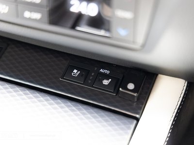 صورة مصغرة 58 لـ 2020 Lexus GS F