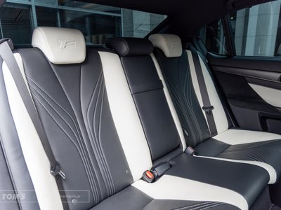 صورة مصغرة 71 لـ 2020 Lexus GS F
