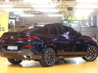 صورة 4 لـ 2025 BMW X6