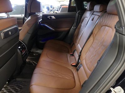 2025 BMW X6 — миниатюра 17