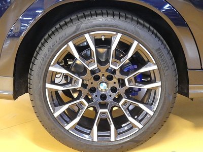 صورة 6 لـ 2025 BMW X6