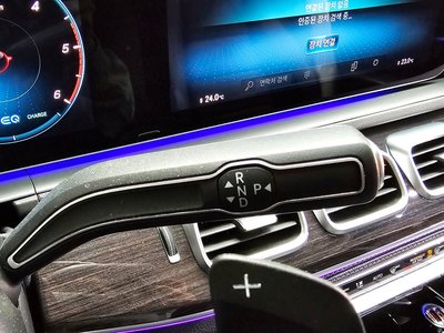 MERCEDES-BENZ GLE - 9