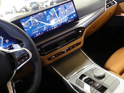 صورة مصغرة 14 لـ 2025 BMW 3 SERIES