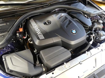BMW 3 SERIES - 7