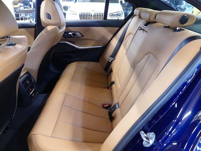 صورة مصغرة 18 لـ 2025 BMW 3 SERIES