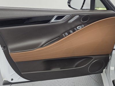2023 Genesis G80 (RG3) thumbnail 14