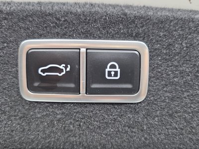 2023 Genesis G80 (RG3) thumbnail 25