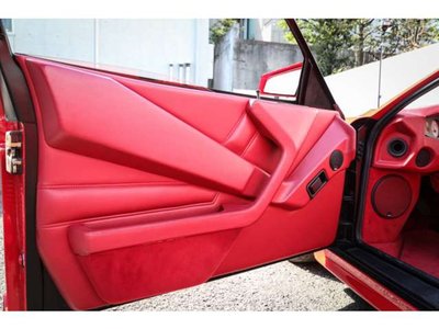 FERRARI TESTAROSSA - 9