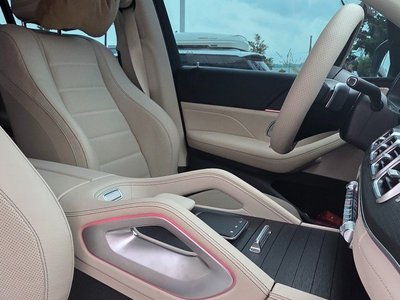 صورة 8 لـ 2025 Mercedes-BENZ GLE