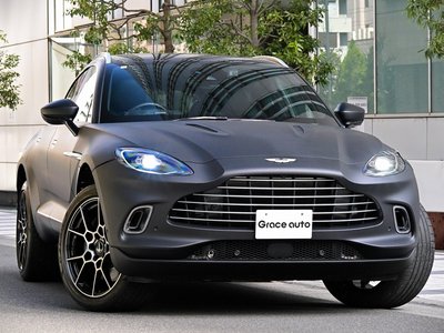 ASTON MARTIN DBX - 9