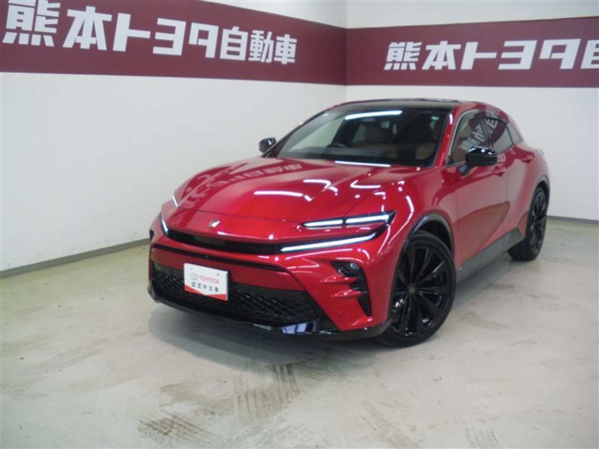 TOYOTA CROWN SPORT - View 1