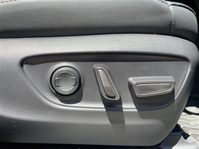 صورة مصغرة 12 لـ 2025 Toyota LAND CRUISER 250
