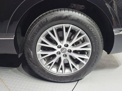 GENESIS GV80 - 8
