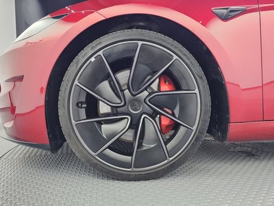 2024 Tesla MODEL 3 photo 6
