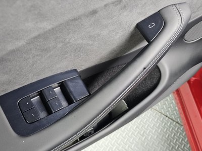 صورة مصغرة 26 لـ 2024 Tesla MODEL 3