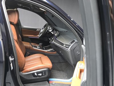 2022 BMW X7 缩略图 17