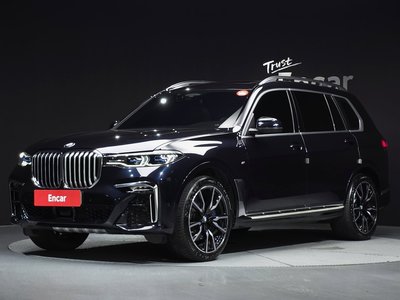صورة 1 لـ 2022 BMW X7