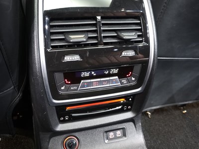2022 BMW X7 缩略图 24