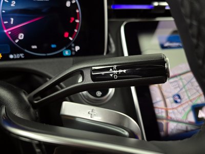 MERCEDES-BENZ E-CLASS - 9