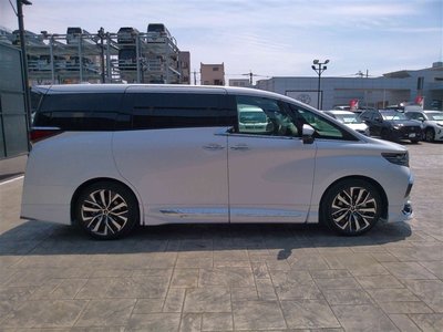 TOYOTA ALPHARD - 10
