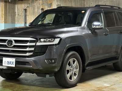 TOYOTA LAND CRUISER 300 - 1