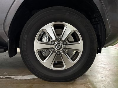 TOYOTA LAND CRUISER 300 - 8