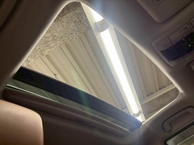 TOYOTA LAND CRUISER PRADO - 5