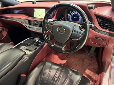 صورة مصغرة 19 لـ 2019 Lexus LS