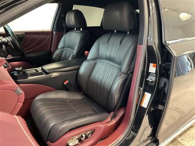 صورة مصغرة 18 لـ 2019 Lexus LS