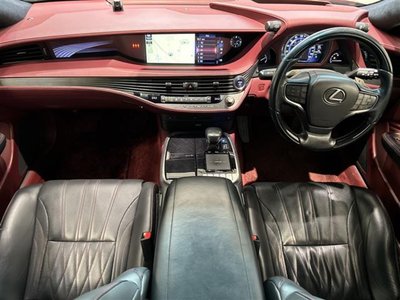 صورة مصغرة 48 لـ 2019 Lexus LS