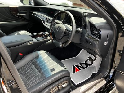 صورة مصغرة 11 لـ 2018 Lexus LS