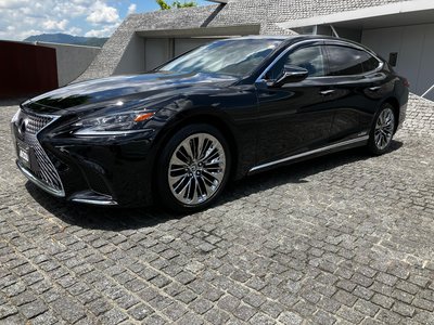 LEXUS LS - 2
