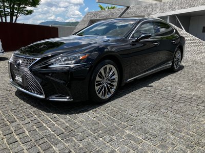 LEXUS LS - 1