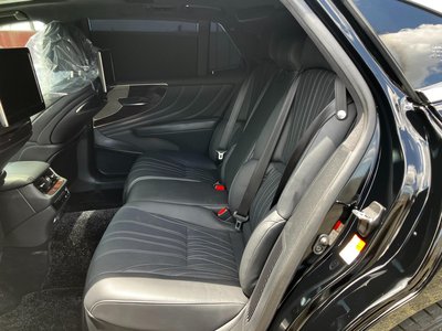صورة مصغرة 24 لـ 2018 Lexus LS